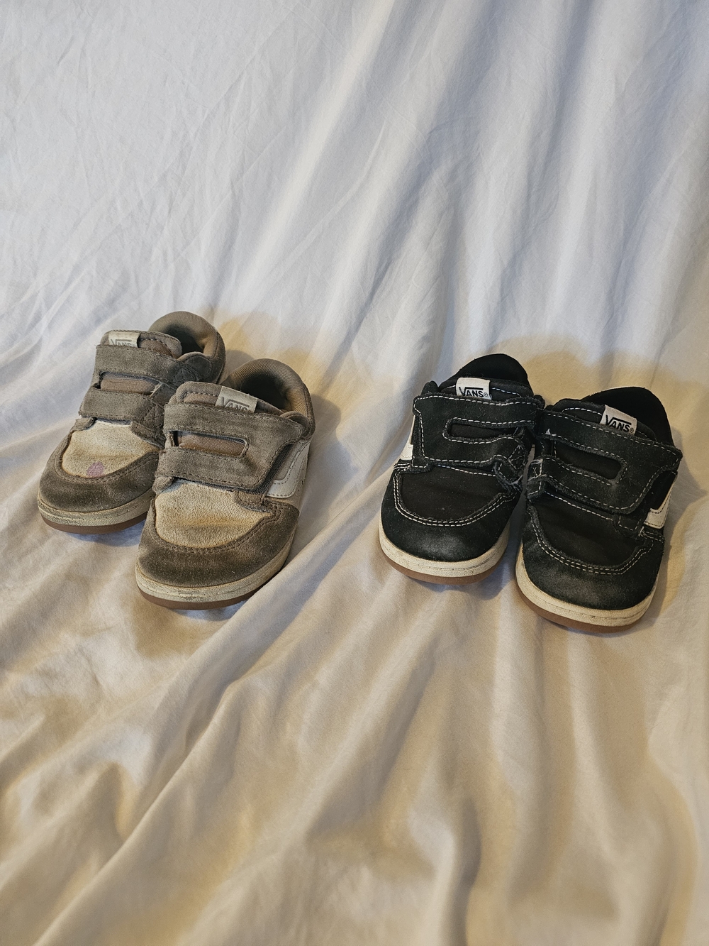 Vans Kids Velcro Sneakers - Black and Gray